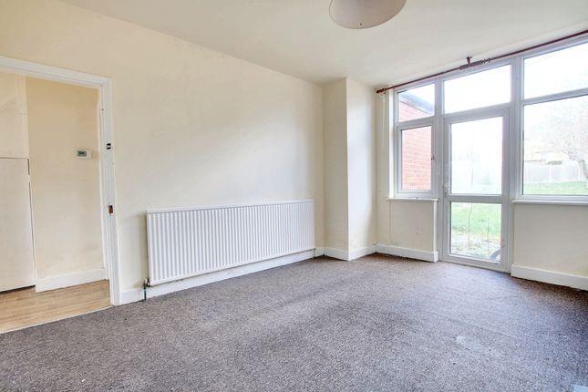 Semi-detached house for sale in Gainsborough Road, Leicester