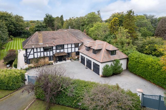 Broad High Way Cobham Surrey Kt11 5 Bedroom Detached House For Sale