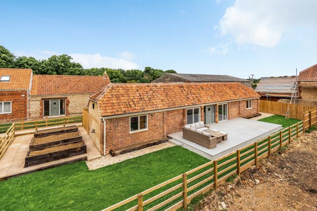 Thumbnail Detached house for sale in Welby Warren, Grantham