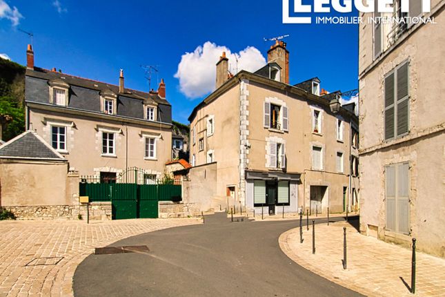 Thumbnail Villa for sale in Blois, Loir-Et-Cher, Centre-Val De Loire