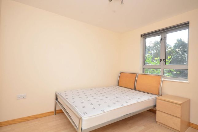 Thumbnail Flat to rent in Carnarvon Road, Stratford, London