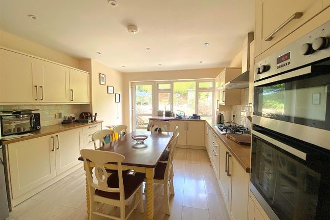 20, Wealden Way, Bexhill-On-Sea photo 3