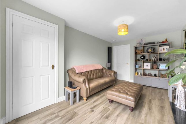 8, Huntspill Road, Altrincham photo 4
