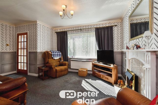 4, Sycamore Crescent, Merthyr Tydfil photo 4