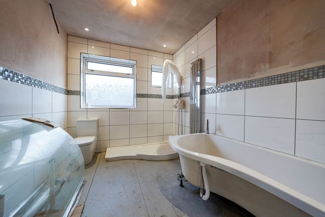 21 Hazel Road, Loughborough photo 2