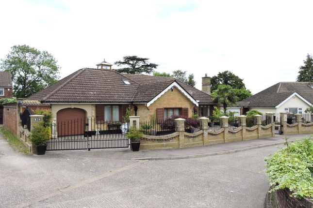 5-bed house on 24, Littlebrook Gardens, Waltham Cross, £795,000