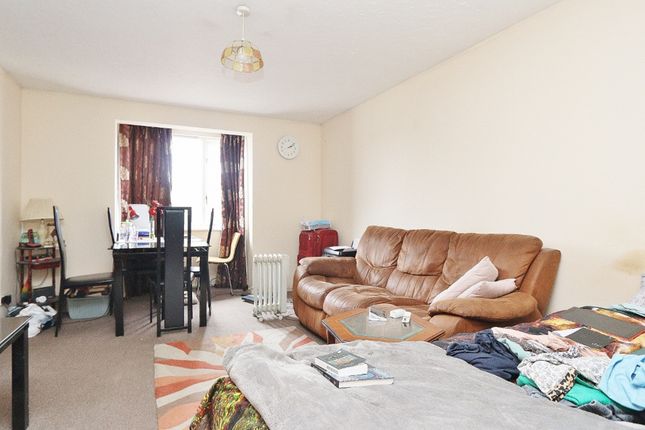 Flat for sale in Mimosa Close, Harold Hill
