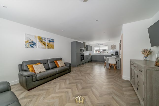 7, Castleview Place, Dundee photo 3