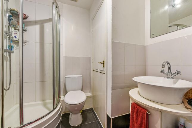 28, Sandringham Road, Petersfield photo 4