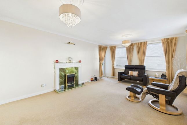 Flat 50, Seabright, West Parade, Worthing photo 3