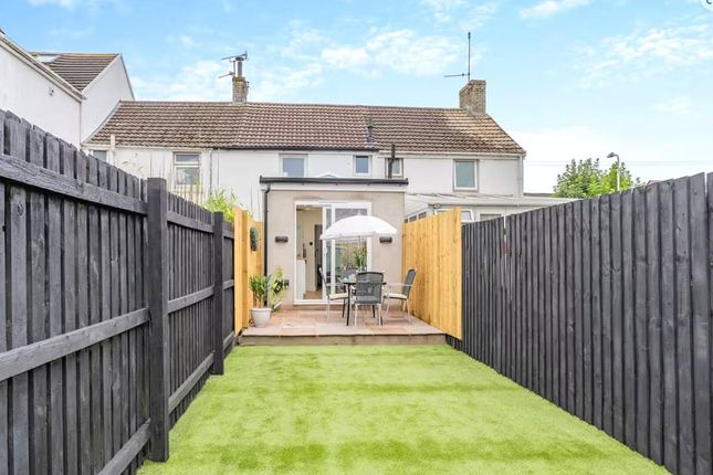 3, Wick Cottages, Porthcawl photo 3