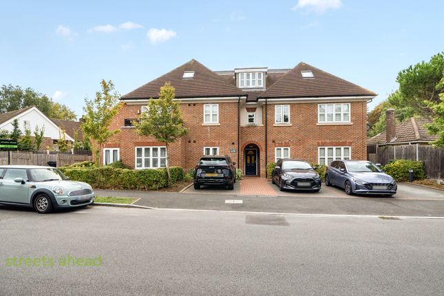Flat 4, 55, Hillcrest Road, Purley photo 2