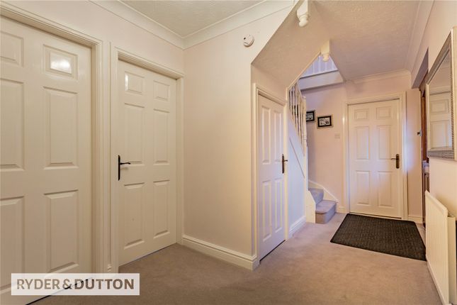 22, Farmstead Close, Failsworth photo 4