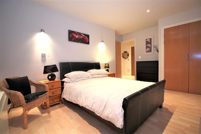20 Lee Circle, Leicester photo 5