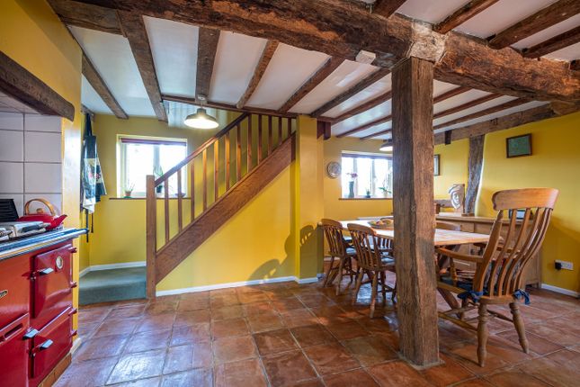 Bow Cottage, Bow Lane, Tewkesbury photo 4