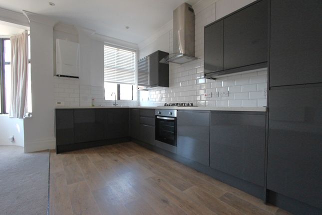 Flat 3 Grosvenor Mansions, Queen Street, Deal photo 3