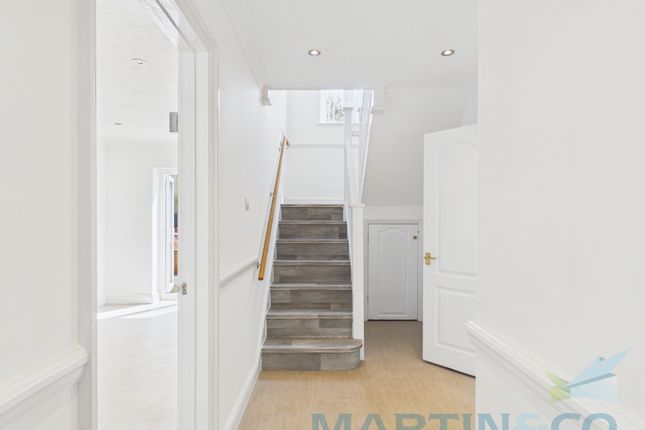 14, Old Patcham Mews, Brighton photo 3