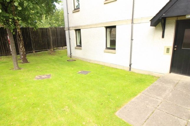Flat to rent in Dawson Court, Linlithgow