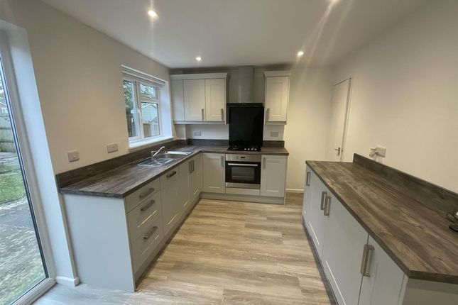 2 Isis Close, Congleton photo 4