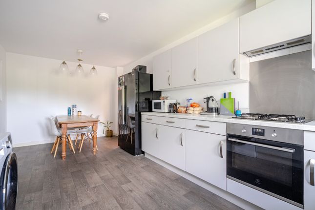 20, Tawcroft Way, Barnstaple photo 4