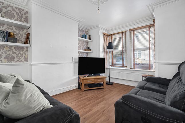 69, Wilson Road, Reading photo 4