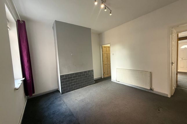 81, BURTON-ON-TRENT photo 3