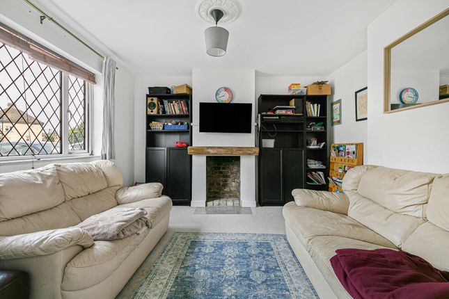 17, Larchwood Drive, Egham photo 2