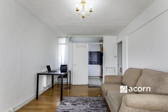 Flat 51, Cruden House, Brandon Estate, London photo 3