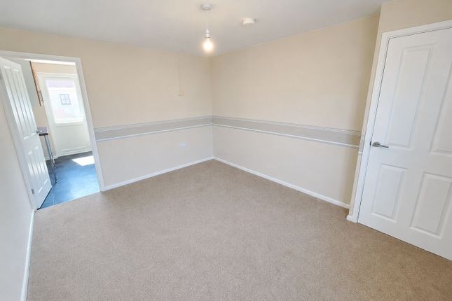 51, Durley Crescent, Southampton photo 3