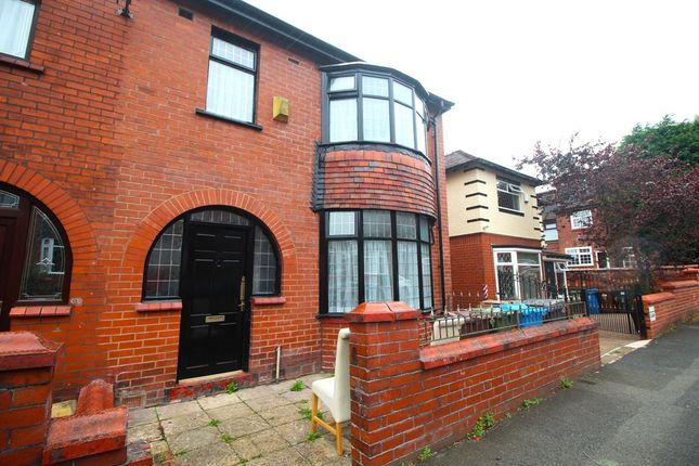 Semi-detached house to rent in Eton Avenue, Oldham