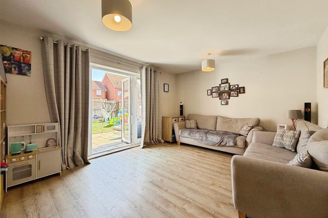 15, Mandrake Drive, Red Lodge photo 3