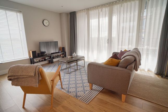 Thumbnail Flat for sale in 85 Plough Lane, Wimbledon