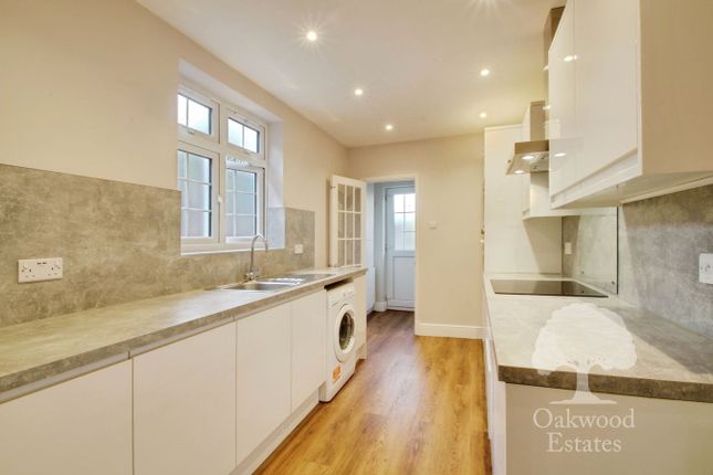 Milestone Cottages, Colnbrook photo 4