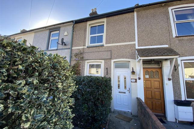 Thumbnail Terraced house to rent in Invicta Road, Dartford