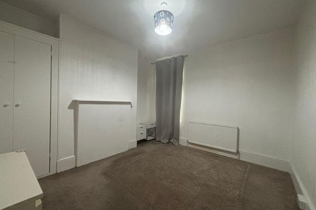 Lambourne Road photo 4