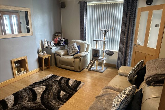24, Wychbold Crescent, West Midlands photo 2