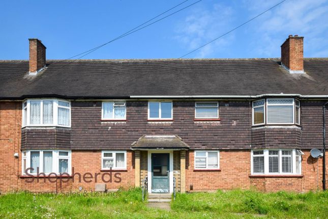 Flat for sale in Chadwell Avenue, Cheshunt, Waltham Cross