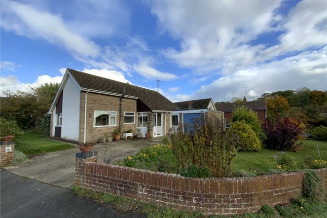 Thumbnail Bungalow for sale in Alma Road, Aldbourne, Wiltshire