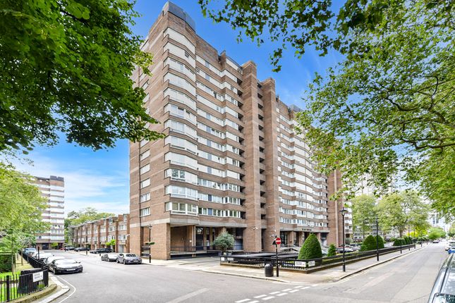 Raynham Building, Raynham Building, Norfolk Crescent, Paddington, London photo 2