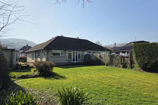 4, Glanmoor, Abergavenny photo 3