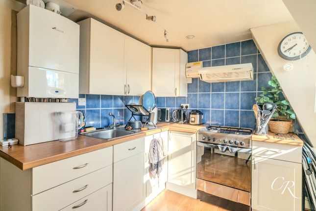 Flat 4, 120 Winchcombe Street, Cheltenham photo 2