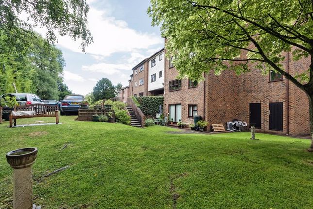 Flat for sale in Knowle Lodge, Caterham