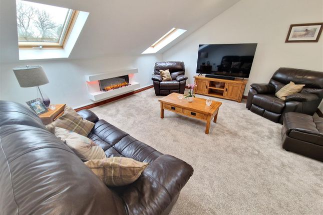 Flat for sale in Dowr Close, Western Road, Launceston