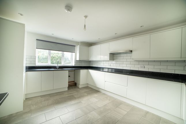 90b Golf Road, Deal photo 4