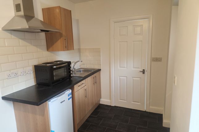 1-bed flat on 226 Balby Road, Flat 4, Doncaster, Doncaster, £520/mo
