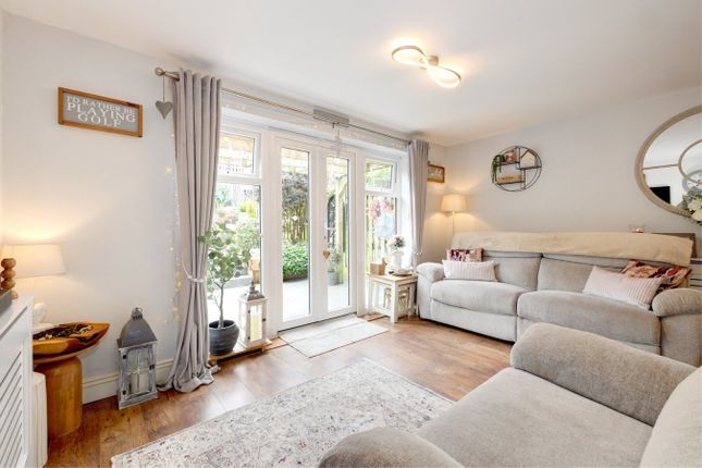 38, Carnforth Crescent, Eastbourne photo 4