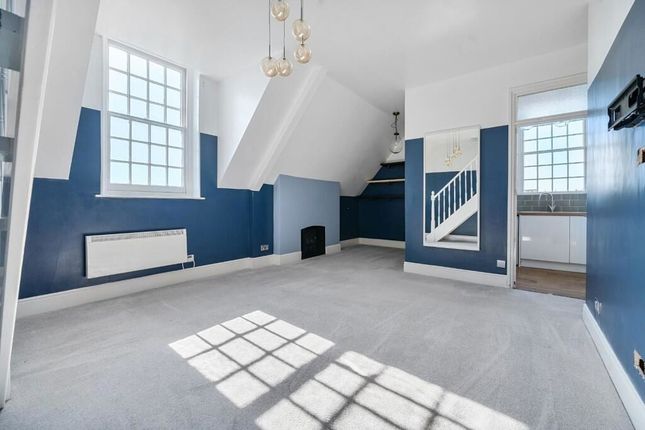 Flat 19 Brandon Court, Lawrence Road, Southsea photo 3