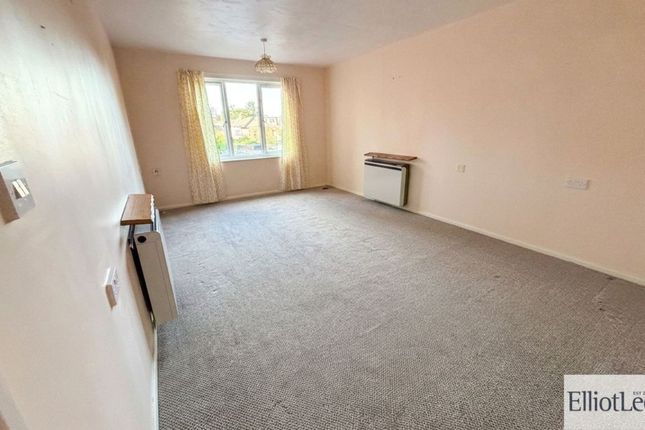 Flat 19, The Greenwoods, Harrow photo 3