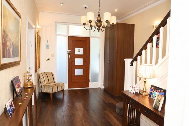 14 Cavendish Road, Salford photo 2