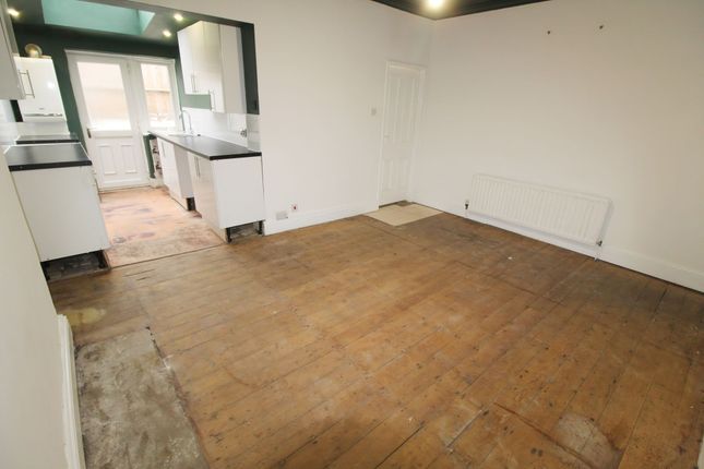 62 Middleton Street, Blyth photo 4
